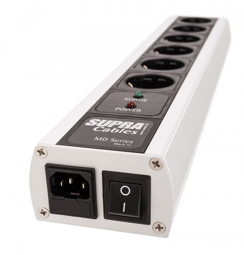 Supra MD06 MK3 SP Switch, grenuttak med NIF-filter, overspenningsvern & strømbryter i gruppen Øvrig / Strømprodukter - strømfiltre hos Ljudfokus (215MD06MK3SPSW)