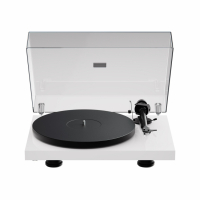 Pro-Ject Debut EVO 2 platespiller med Pick-It MM EVO-pickup, pianoblank hvit