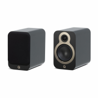 Q Acoustics 3030c stativhøyttalere, matt svart par