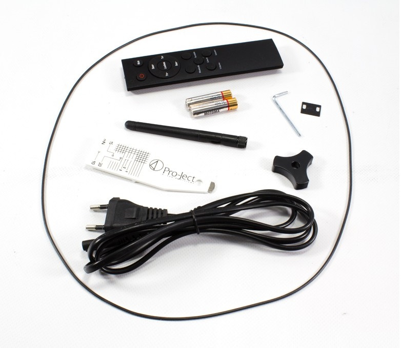 Pro-Ject Jukebox E1 vinylspiller med stereoforsterker og Bluetooth, svart