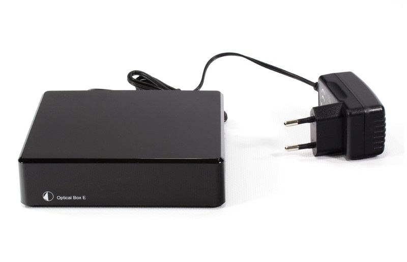 Pro-Ject Optical Box E Phono, RIAA-trinn med optisk utgang for platespiller, svart