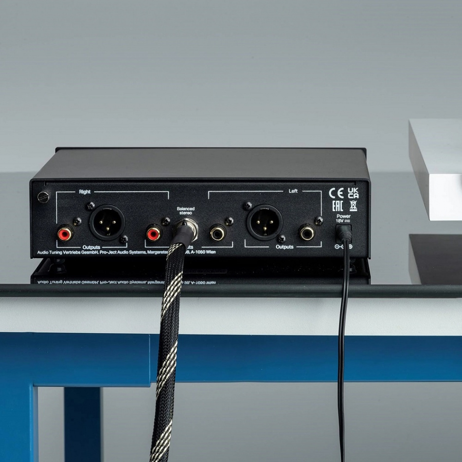 Pro-Ject Phono Box S3 B RIAA-trinn med mini-XLR, svart