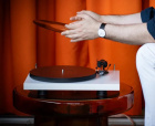 Pro-Ject Debut EVO 2 platespiller med Pick-It MM EVO-pickup, matt hvit Pro-Ject Debut EVO 2 platespiller med Pick-It MM EVO-pickup, matt hvit