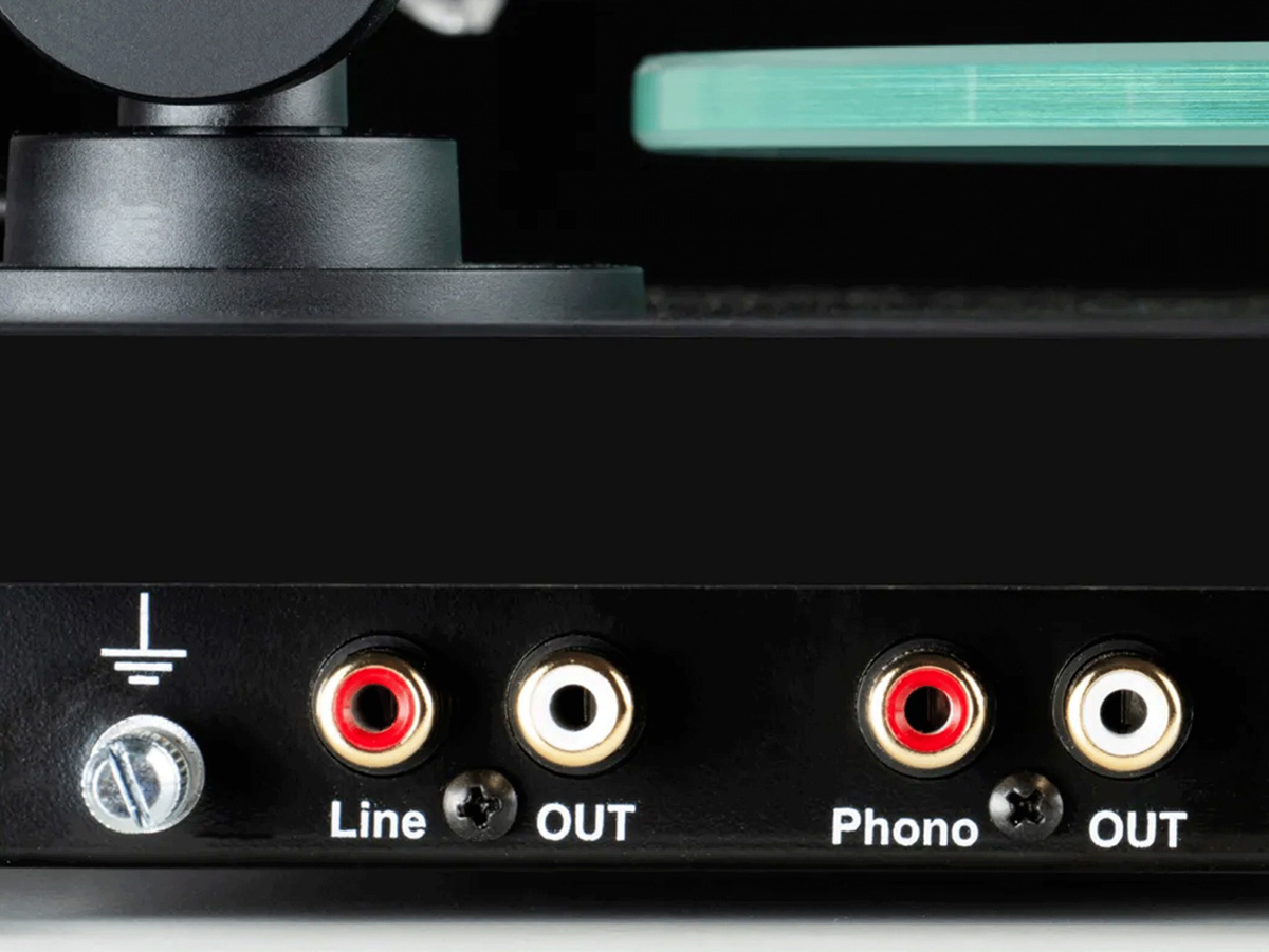 Pro-Ject T1 EVO Bluetooth platespiller med Ortofon OM10-pickup, pianoblått