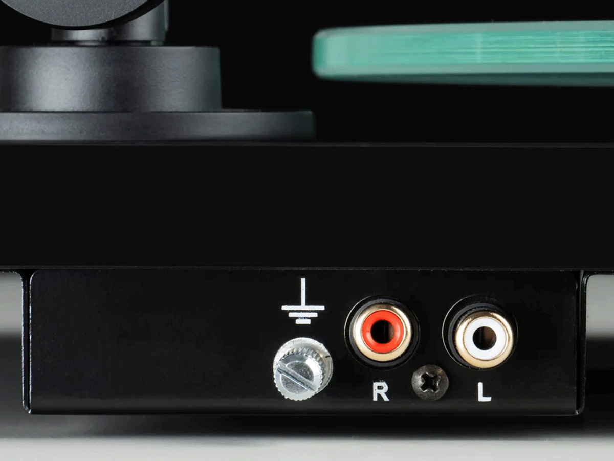 Pro-Ject T1 EVO Phono platespiller med Ortofon OM10-pickup, pianoblått