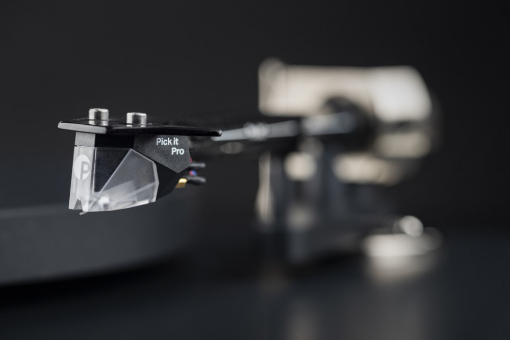 Pro-Ject Debut Pro B platespiller med Pick-It Pro MM-pickup, matt svart