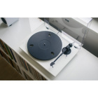 Pro-Ject E1.2 platespiller med forhåndsmontert Pick It MM E-pickup, matt hvit Pro-Ject E1.2 platespiller med forhåndsmontert Pick It MM E-pickup, matt hvit