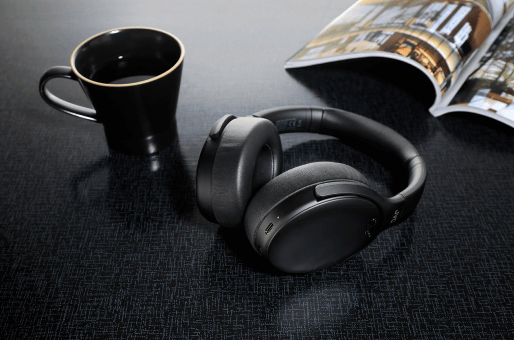 JVC HA-S100N trådløse over-ear-hodetelefoner med støyreduksjon, svart