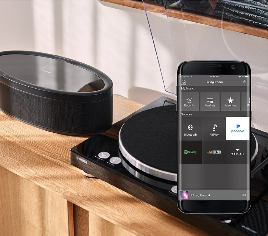 Yamaha MusicCast Vinyl 500 platespiller med nettverk, svart