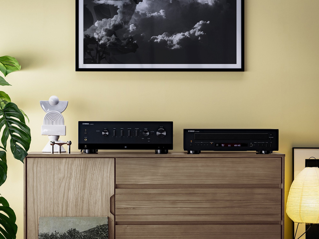 Yamaha CD-C603 CD-veksler, svart