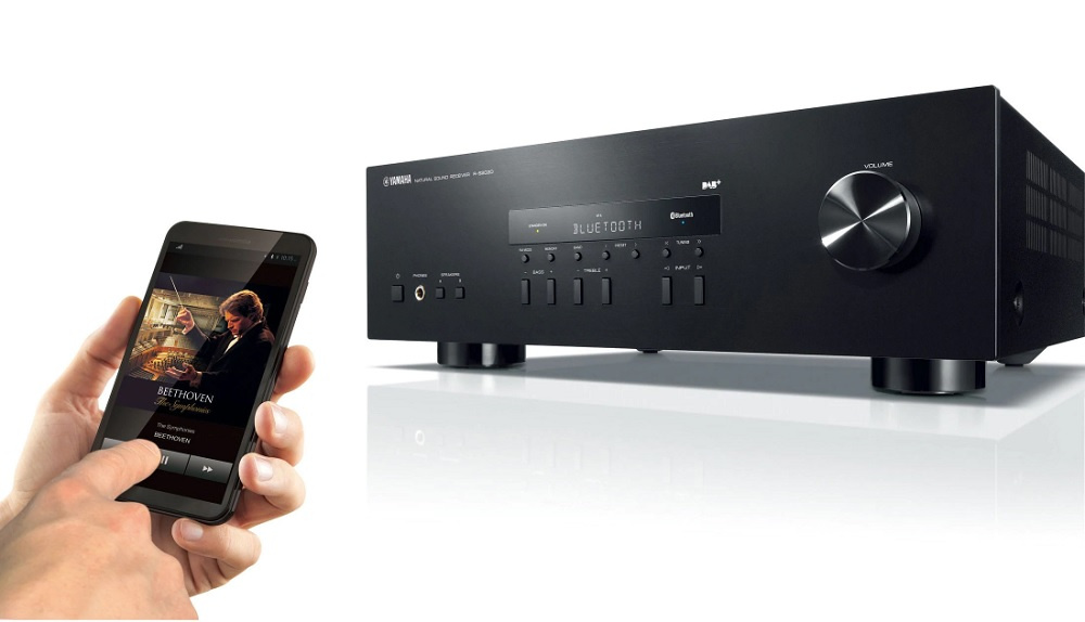 Yamaha R-S202D II stereoforsterker med Bluetooth & radio, svart