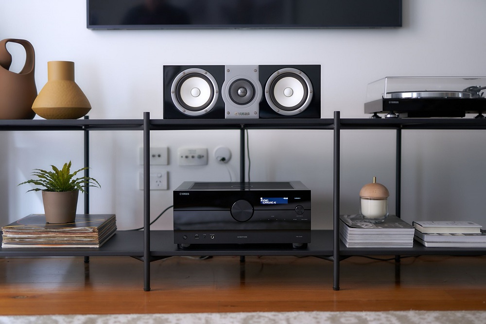 Yamaha Aventage RX-A4A hjemmekinoforsterker med MusicCast
