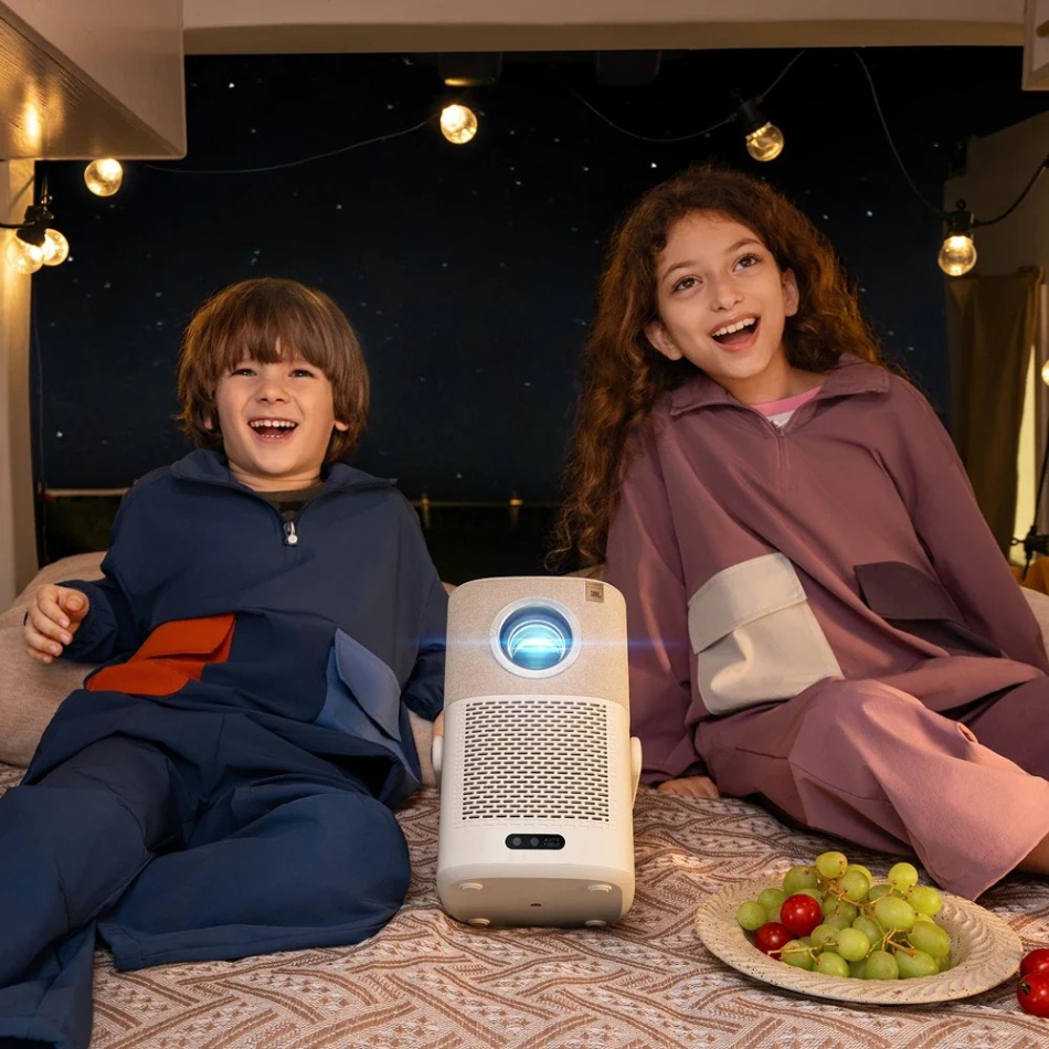 Yaber T2 Plus GTV, bærbar Full HD-projektor med Sound by JBL og batteridrift