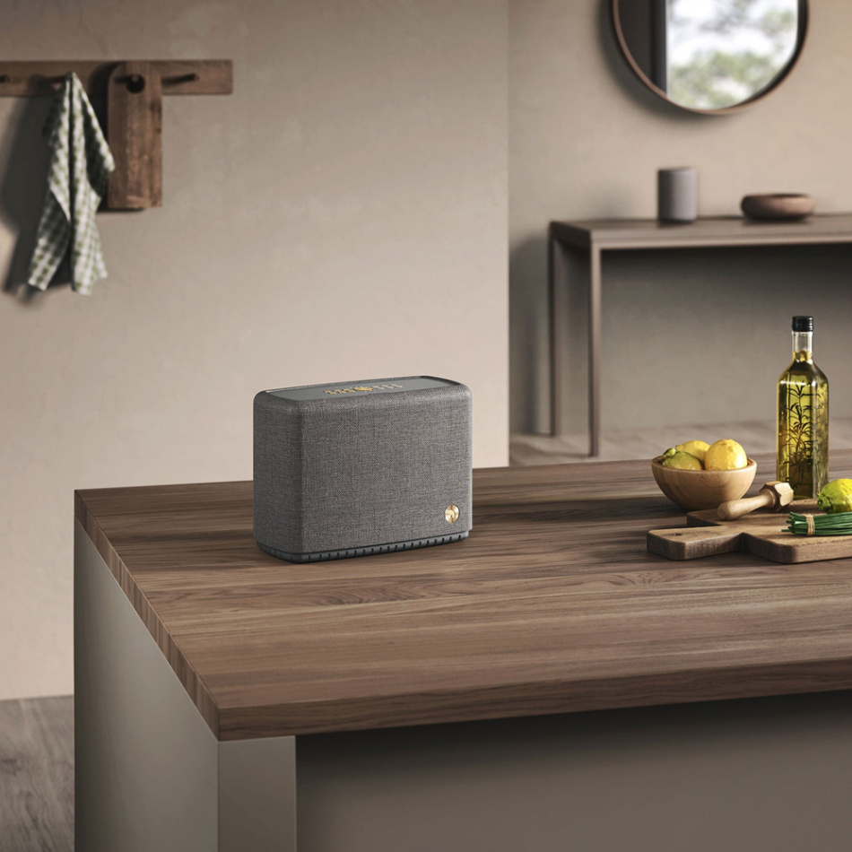 Audio Pro A15 W, IPX2 Wifi-høyttaler med Chromecast & AirPlay 2, mørkegrå