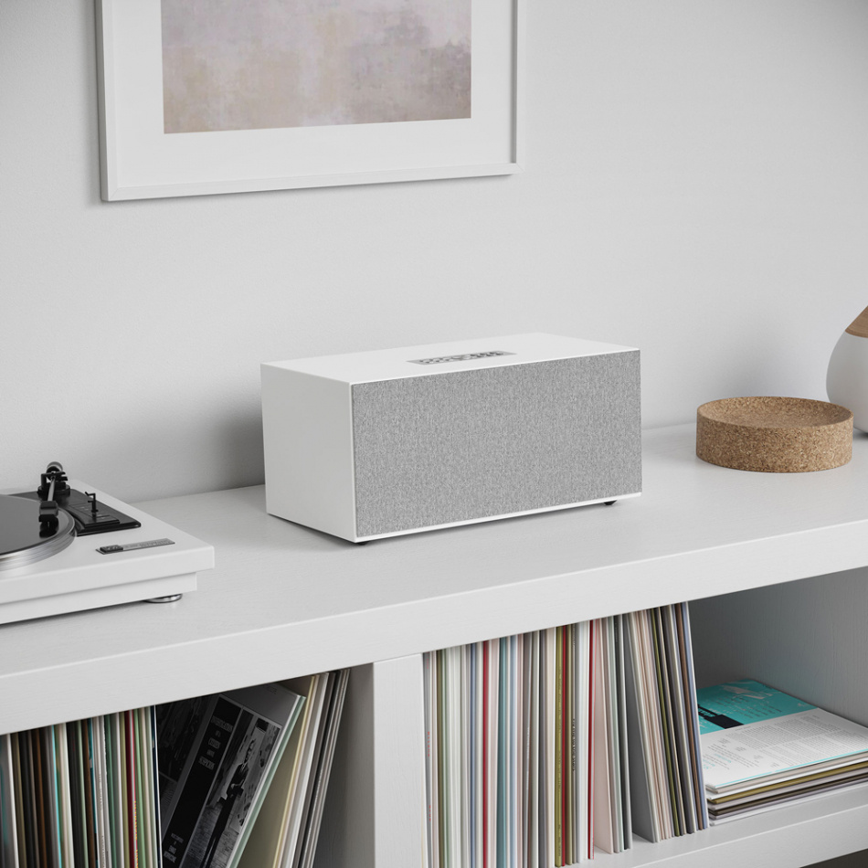 Audio Pro C20 med Chromecast, AirPlay 2 og Bluetooth, hvit