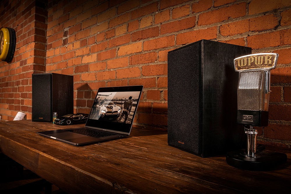 Klipsch R-41PM aktive høyttalere med Bluetooth, RIAA-trinn & DAC, svart par