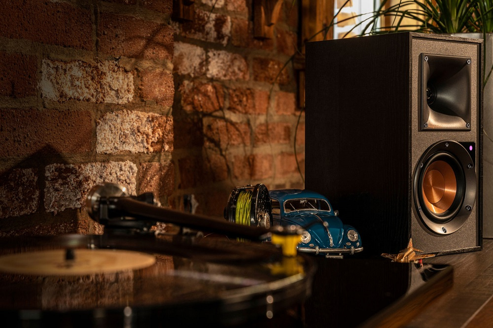 Klipsch R-41PM aktive høyttalere med Bluetooth, RIAA-trinn & DAC, svart par