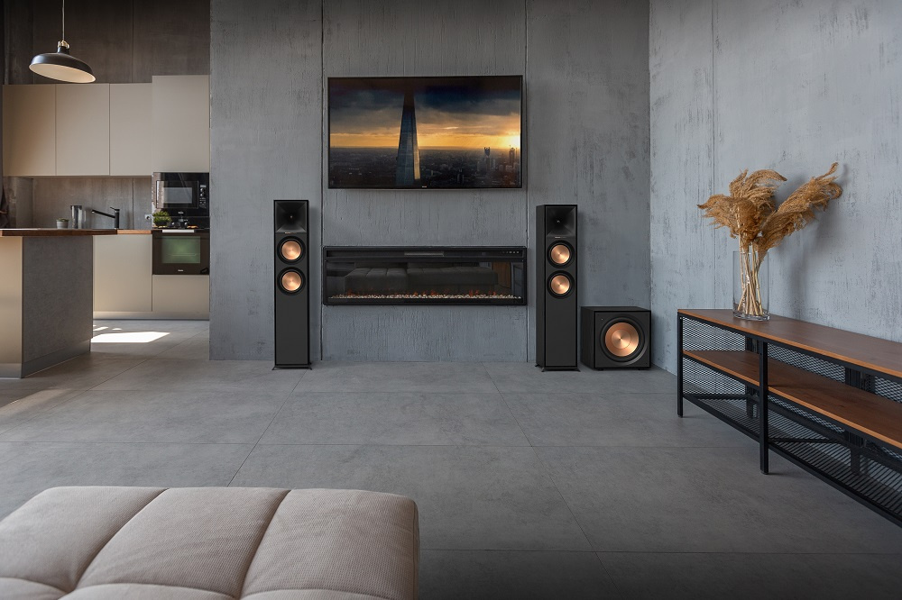 Klipsch R-600F hornladede gulvhøyttalere, svart par