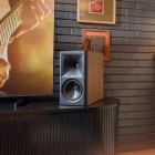 Klipsch The Fives II streaminghøyttalere med HDMI & Dolby Atmos, valnøtt par Klipsch The Fives II streaminghøyttalere med HDMI & Dolby Atmos, valnøtt par