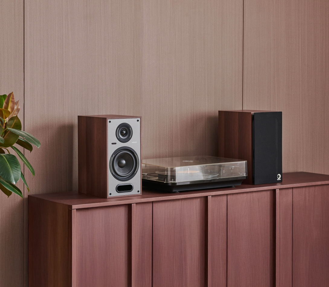 Elipson Horus 6B BT aktive stereohøyttalere med HDMI ARC, valnøtt par
