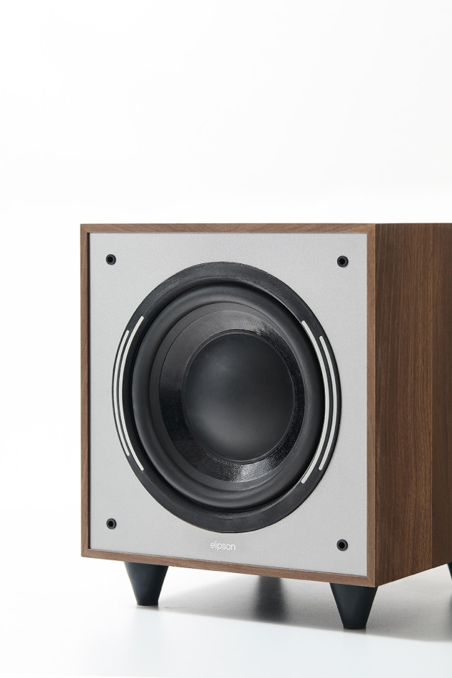 Elipson Horus 8S aktiv subwoofer med passiv slavekon, valnøtt
