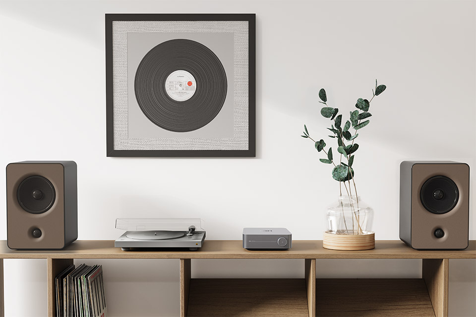 WiiM Amp strømmeforsterker med Chromecast & HDMI ARC, mørkegrå