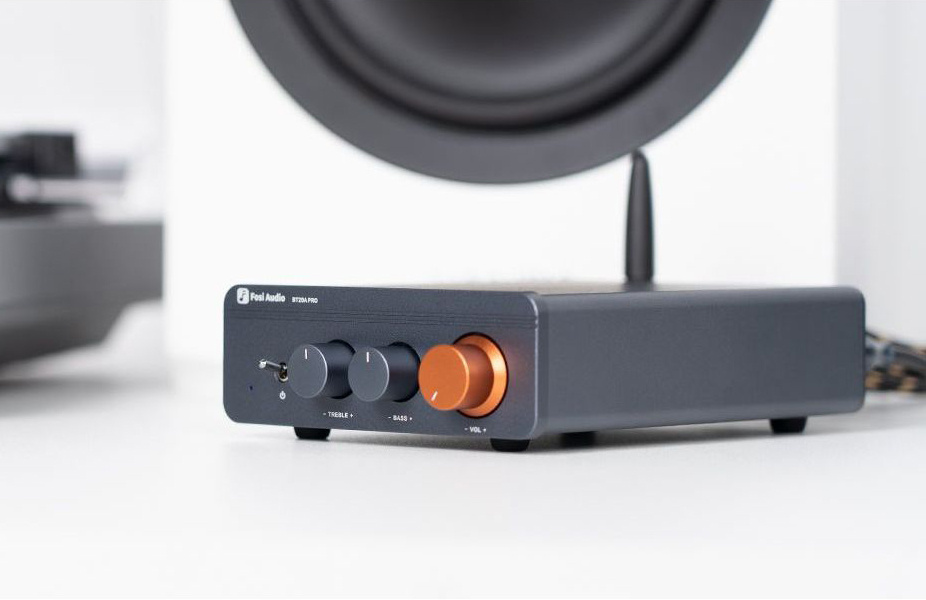 Fosi Audio BT20A PRO kompakt stereoforsterker med Bluetooth & 32V strømforsyning