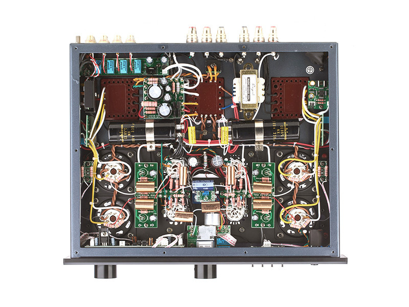 Cayin CS-88A rørforsterker med KT88 og RIAA-trinn for platespiller, sølv