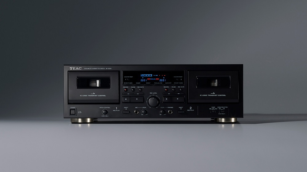 Teac W-1200 dobbelt kassettdekk med digitalisering, svart