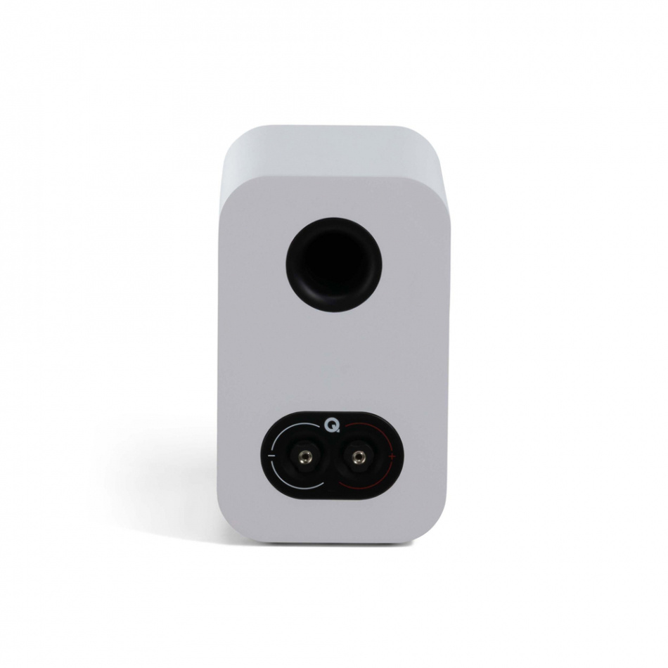 Q Acoustics 3010c stativhøyttalere, matt hvit par