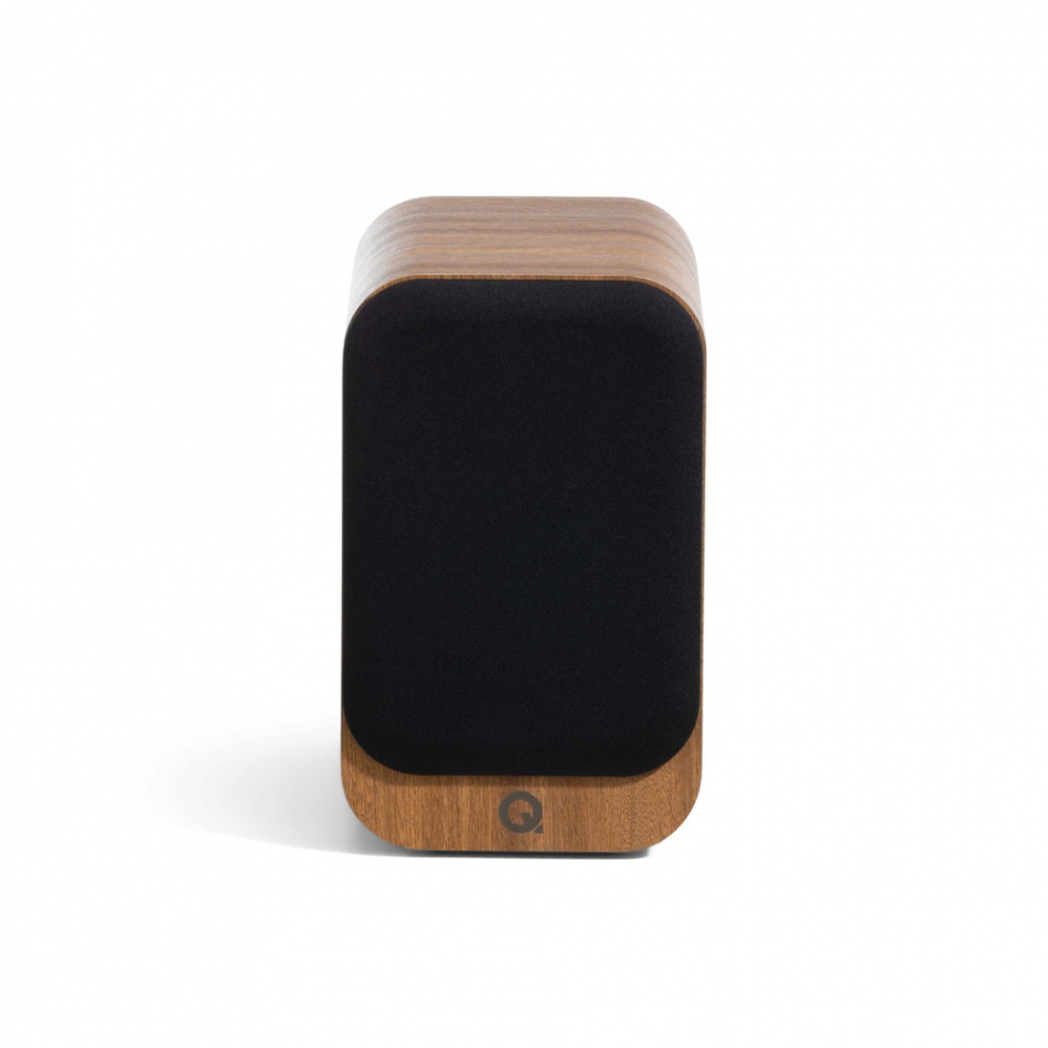 Q Acoustics 3010c stativhøyttalere, eik par