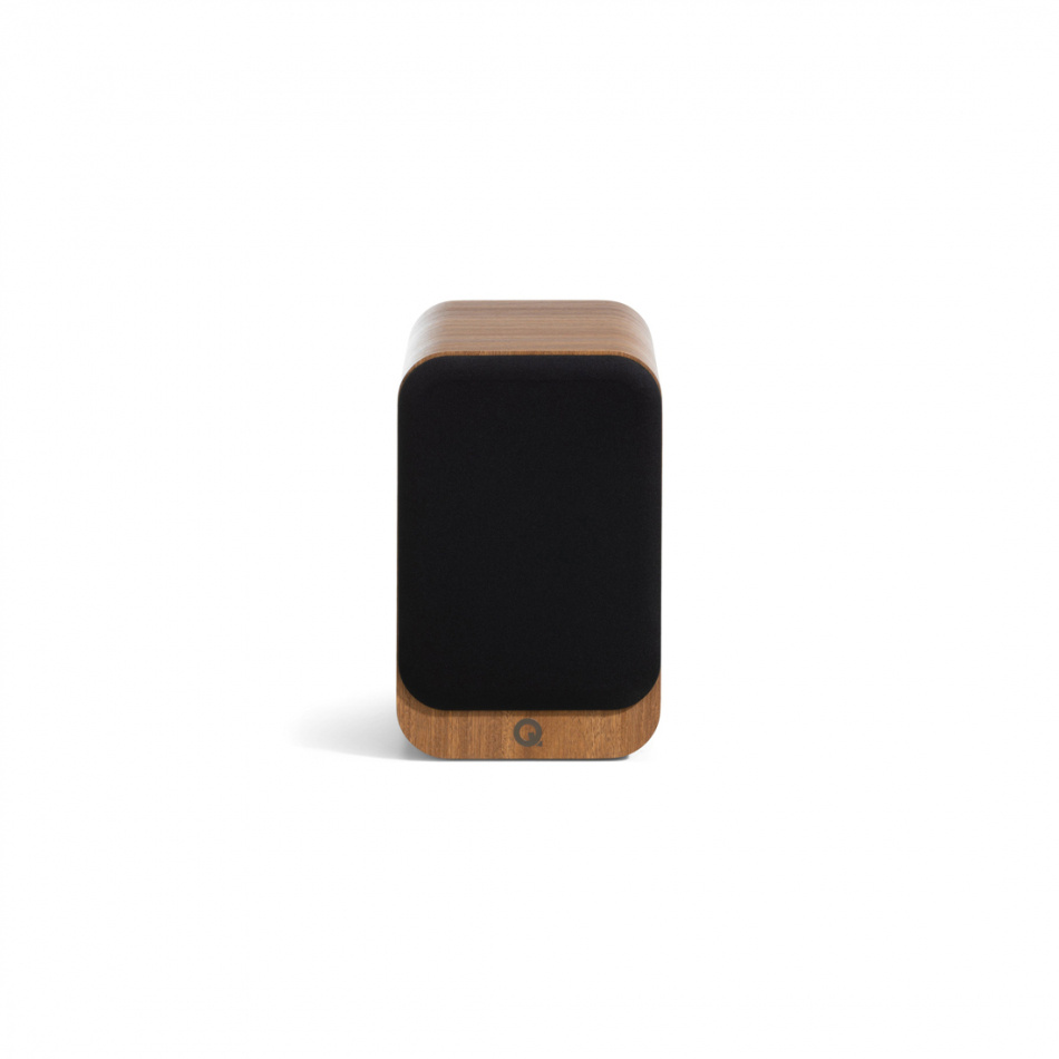Q Acoustics 3030c stativhøyttalere, eik par