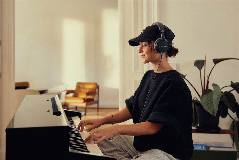 Beyerdynamic DT 270 PRO lukket over-ear-hodetelefon, 45 Ohm