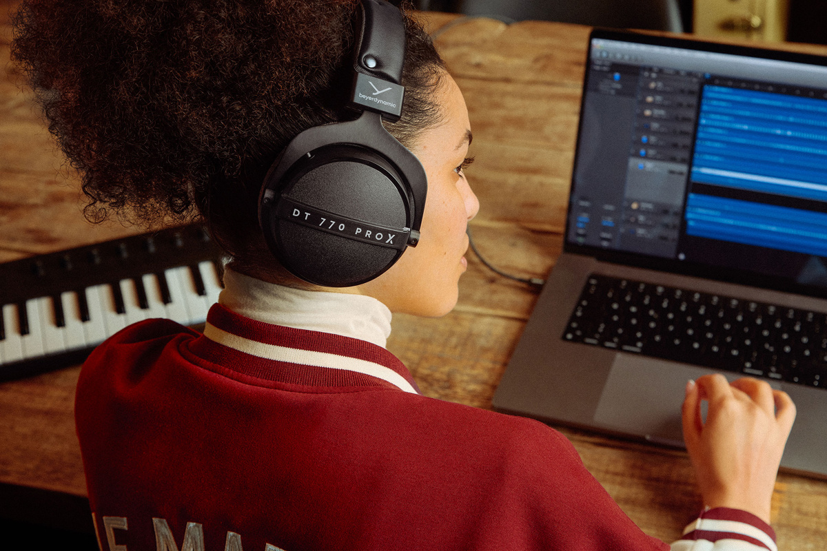 Beyerdynamic DT-770-PRO-X, lukket hodetelefon 48 Ohm
