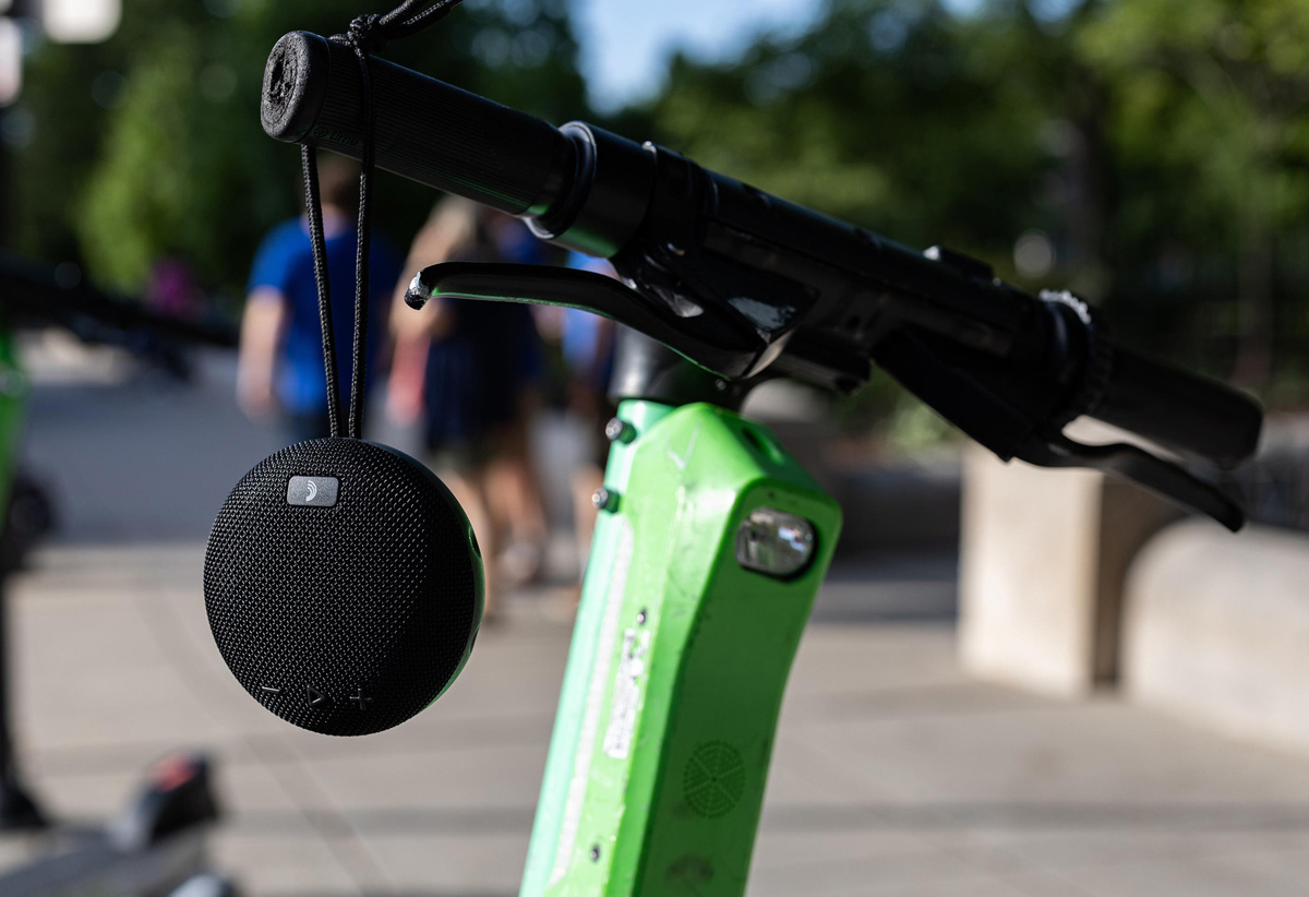 Dayton Audio Boost Mini bærbar IPX7-sertifisert Bluetooth-høyttaler
