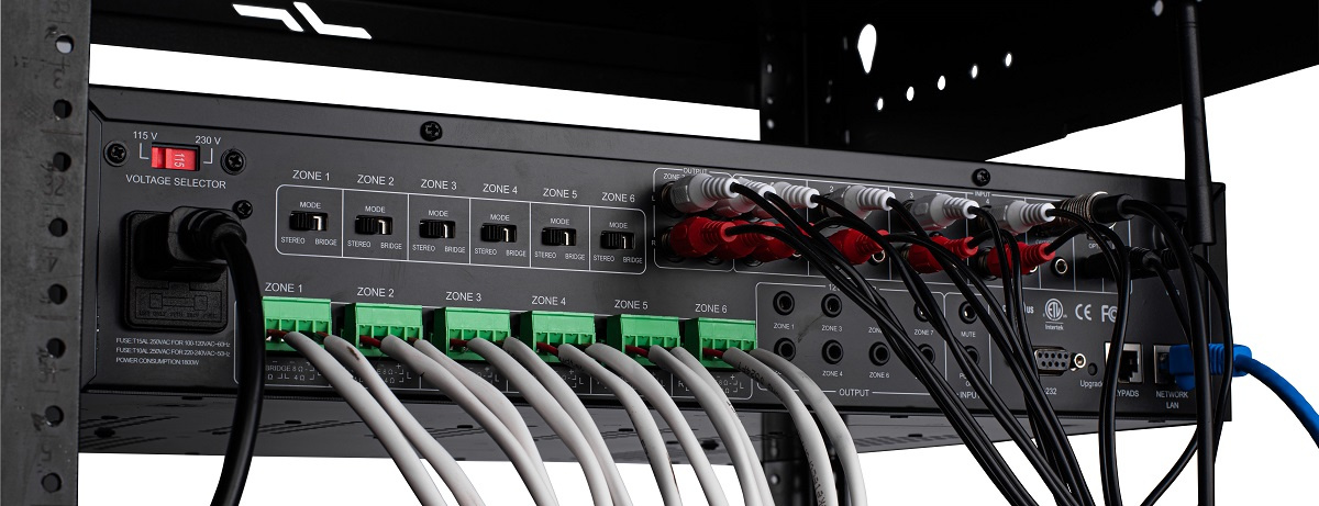 Dayton Audio DAX88 multiromsforsterker med nettverk, 12-kanaler