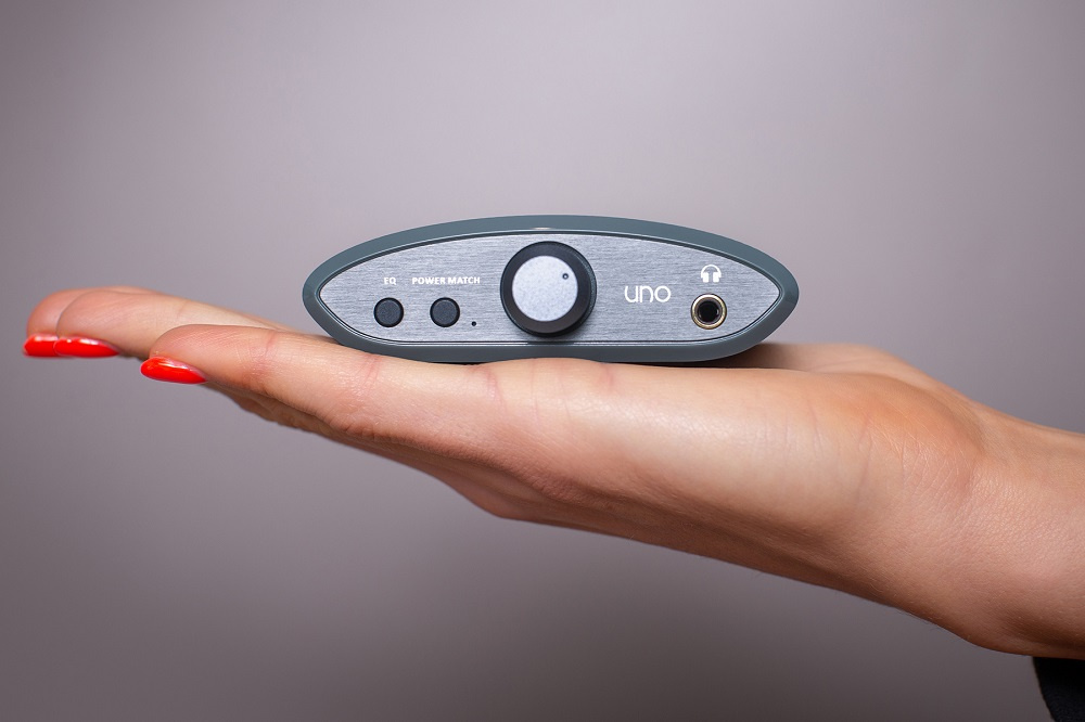 iFi Audio Uno hodetelefonforsterker med USB DAC
