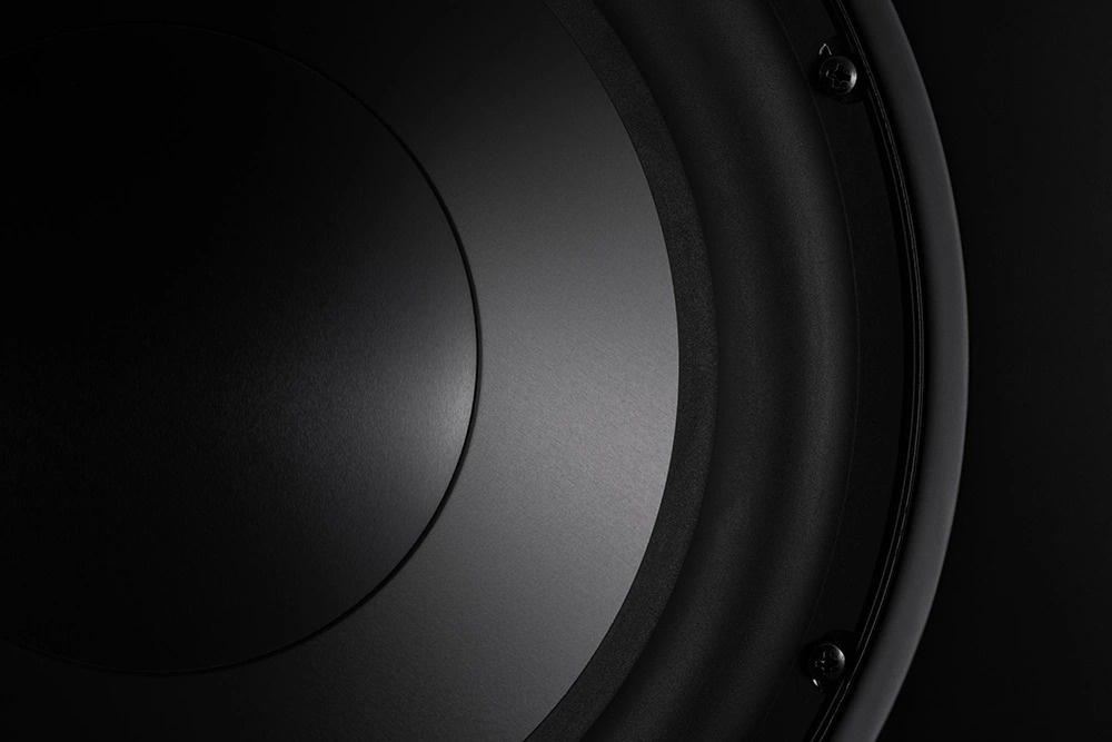 Dynavoice Challenger CSB-V15 aktiv subwoofer, svart