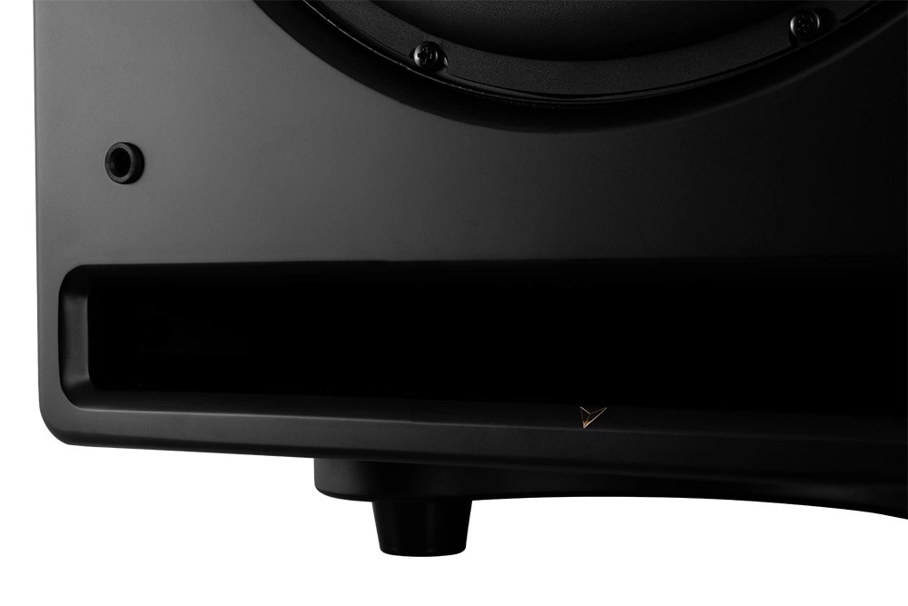 Dynavoice Challenger CSB-V15 aktiv subwoofer, svart