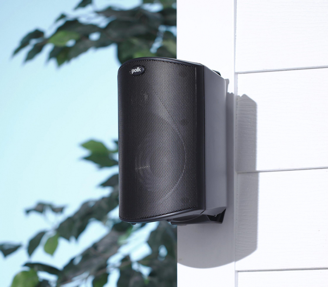 System One A50BT & Polk Audio Atrium 4 svarte utendørshøyttalere stereopakke
