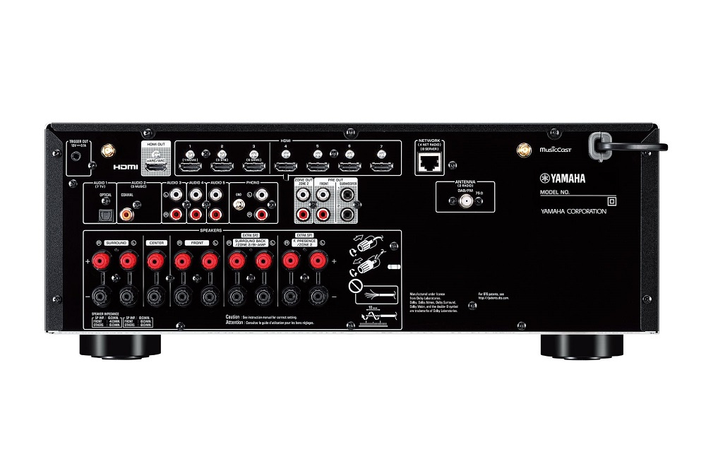 Yamaha RX-V6A & DLS Flatbox XL hjemmekinopakke 5.0 hvit