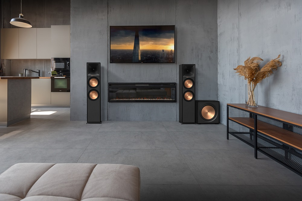 Klipsch R-820F & Klipsch R-121SW høyttalerpakke stereo 2.1