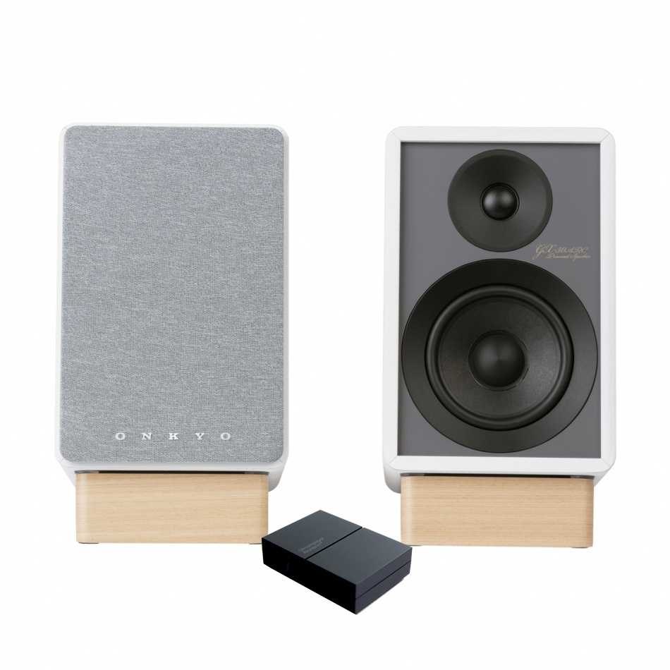 Onkyo GX-30ARC aktive stereohøyttalere, hvitt par med Atonemo Streamplayer